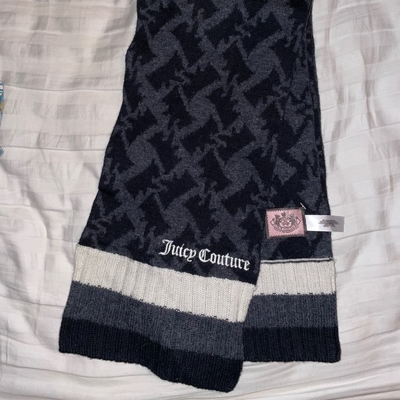 Juicy Couture Accessories - 72 inch length Juicy Couture 50% wool scarf Yorkshire Terrier Y2K 2000s